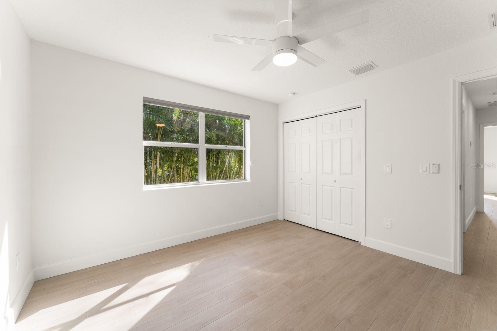 Image 23 of 41 For 107 4th Street