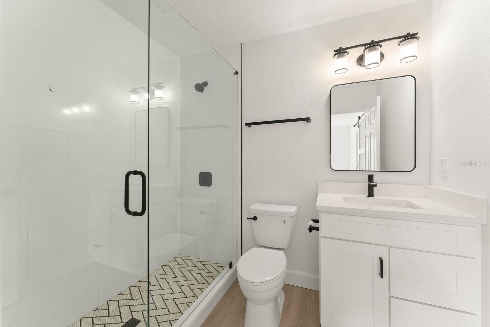 Image 34 of 41 For 107 4th Street