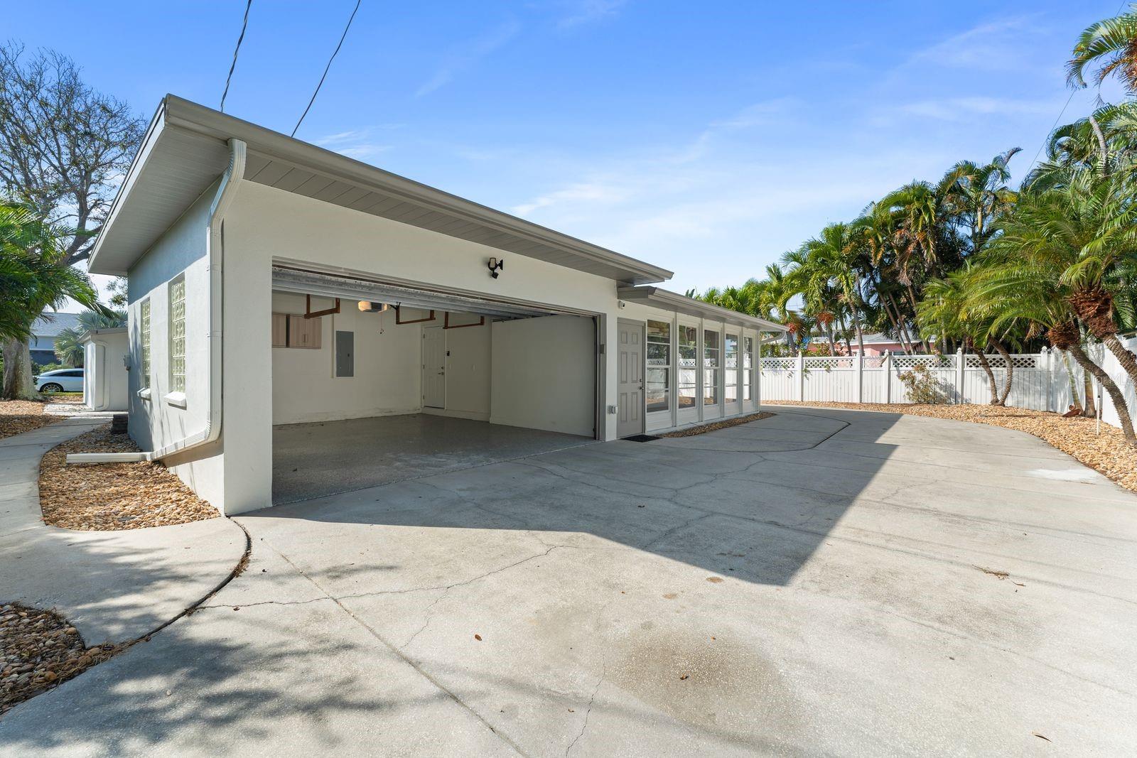 Image 6 of 41 For 107 4th Street