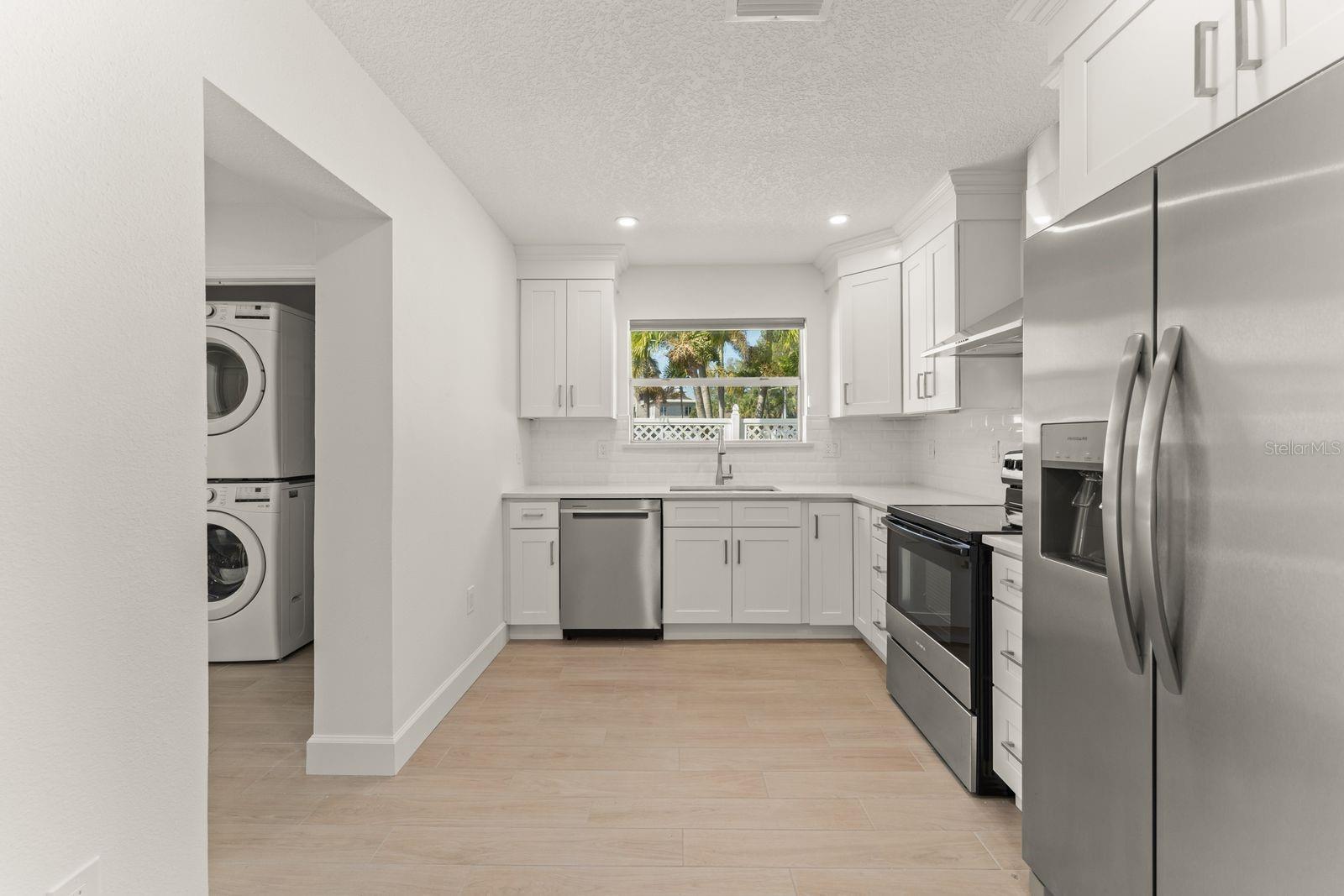 Image 8 of 41 For 107 4th Street