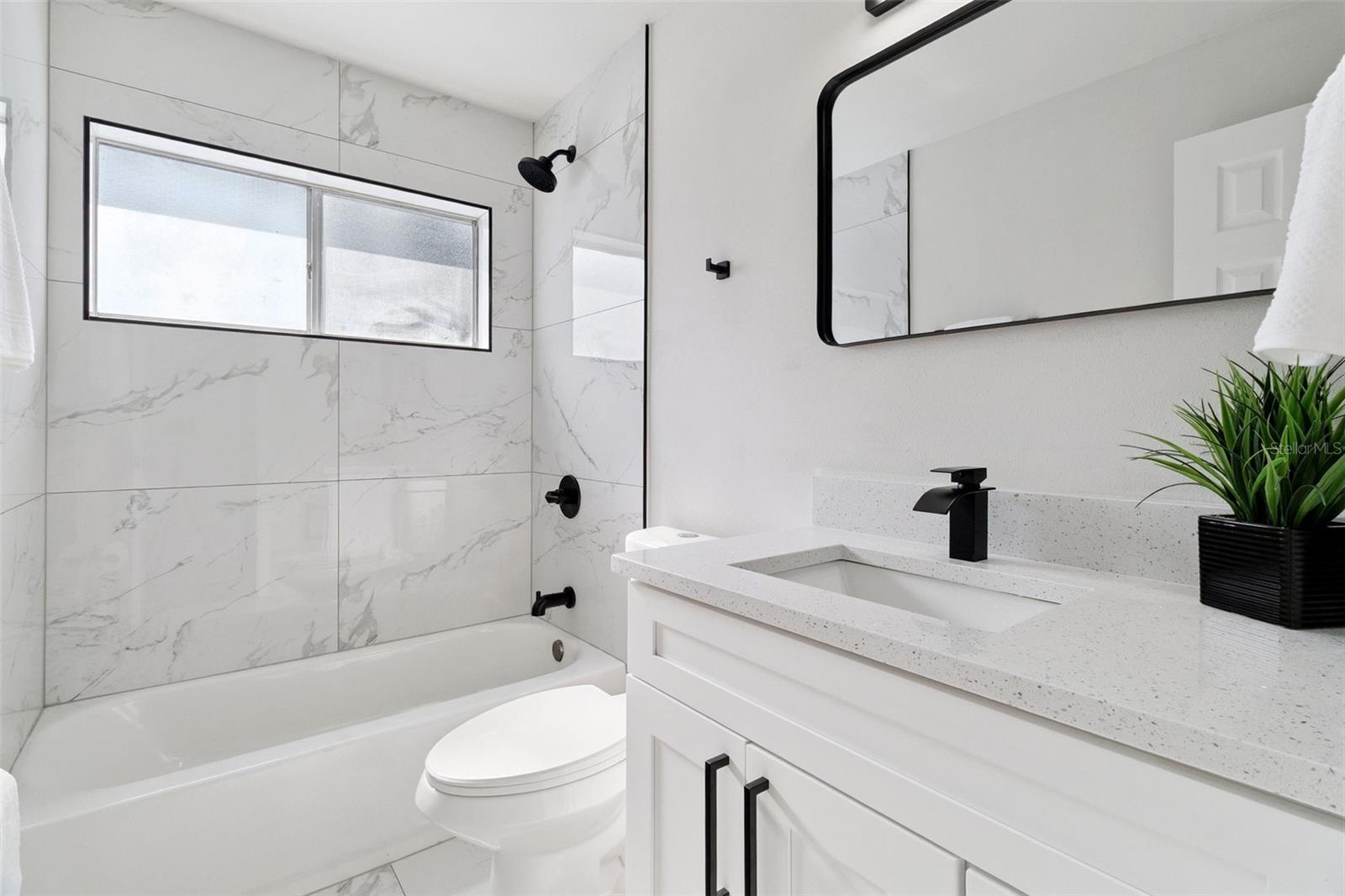 Image 15 of 24 For 1296 Dawn Street Ne