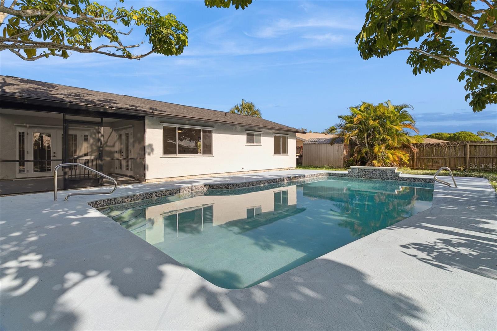 Image 18 of 24 For 1296 Dawn Street Ne