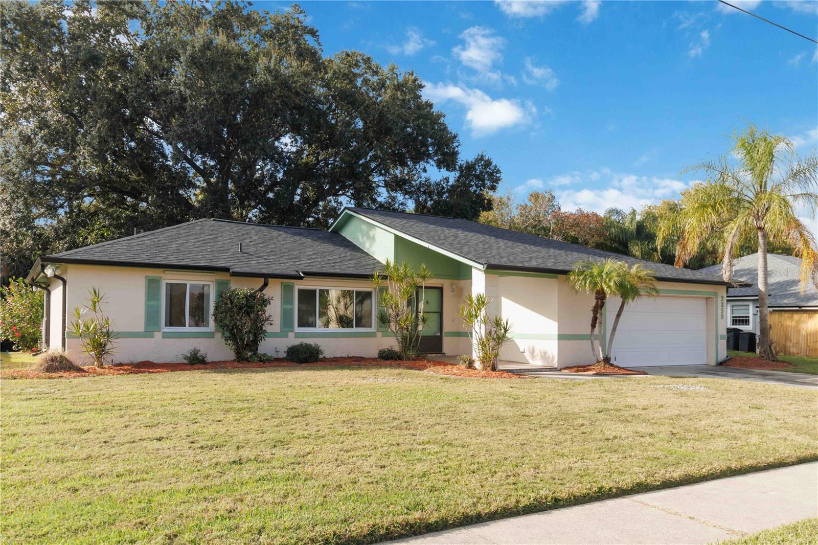 Image 3 of 47 For 2355 Raintree Lake Circle