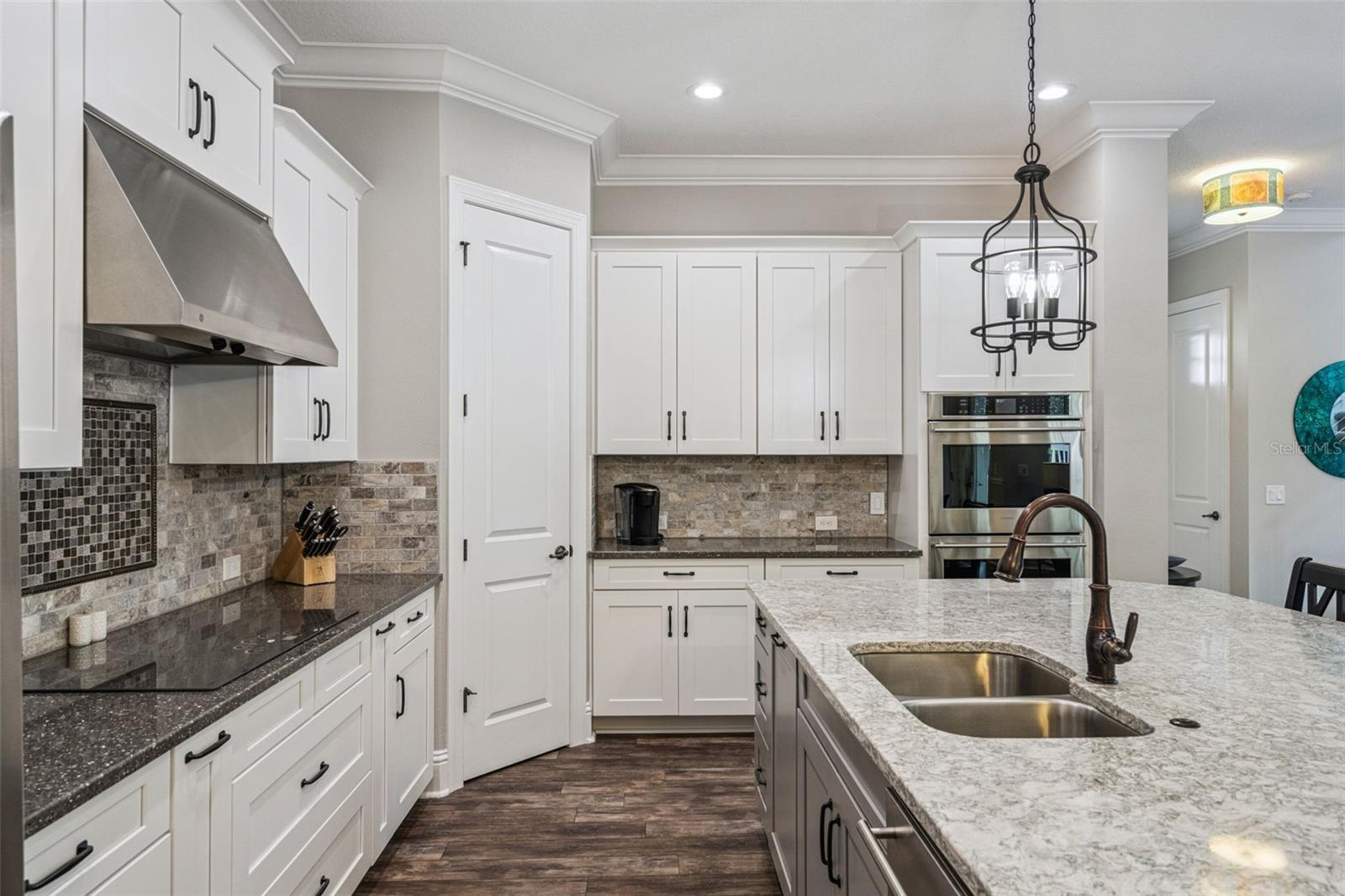 Image 12 of 88 For 1618 Resolute Street