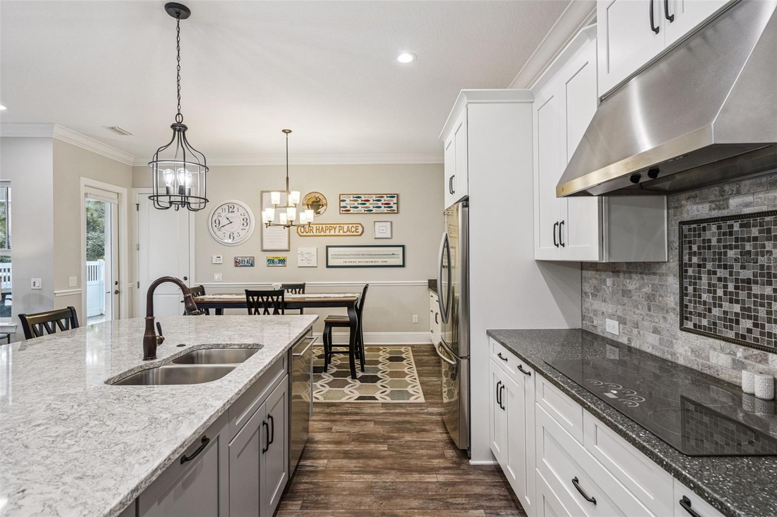 Image 13 of 88 For 1618 Resolute Street