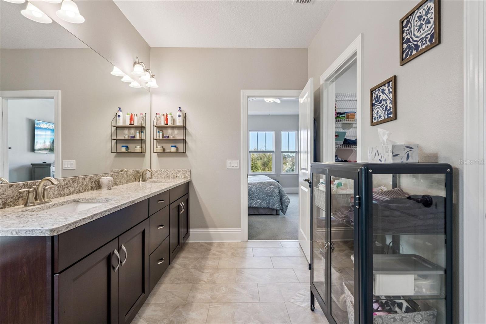 Image 29 of 88 For 1618 Resolute Street