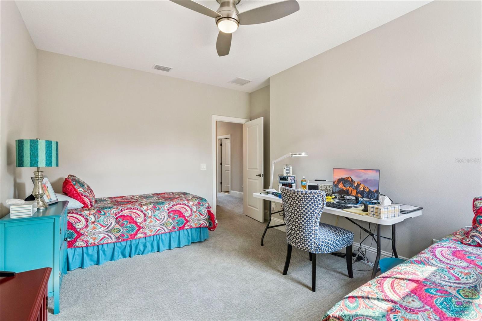 Image 33 of 88 For 1618 Resolute Street