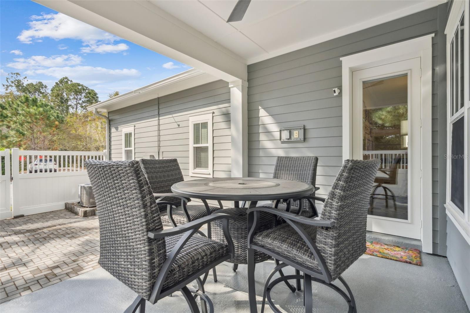 Image 42 of 88 For 1618 Resolute Street