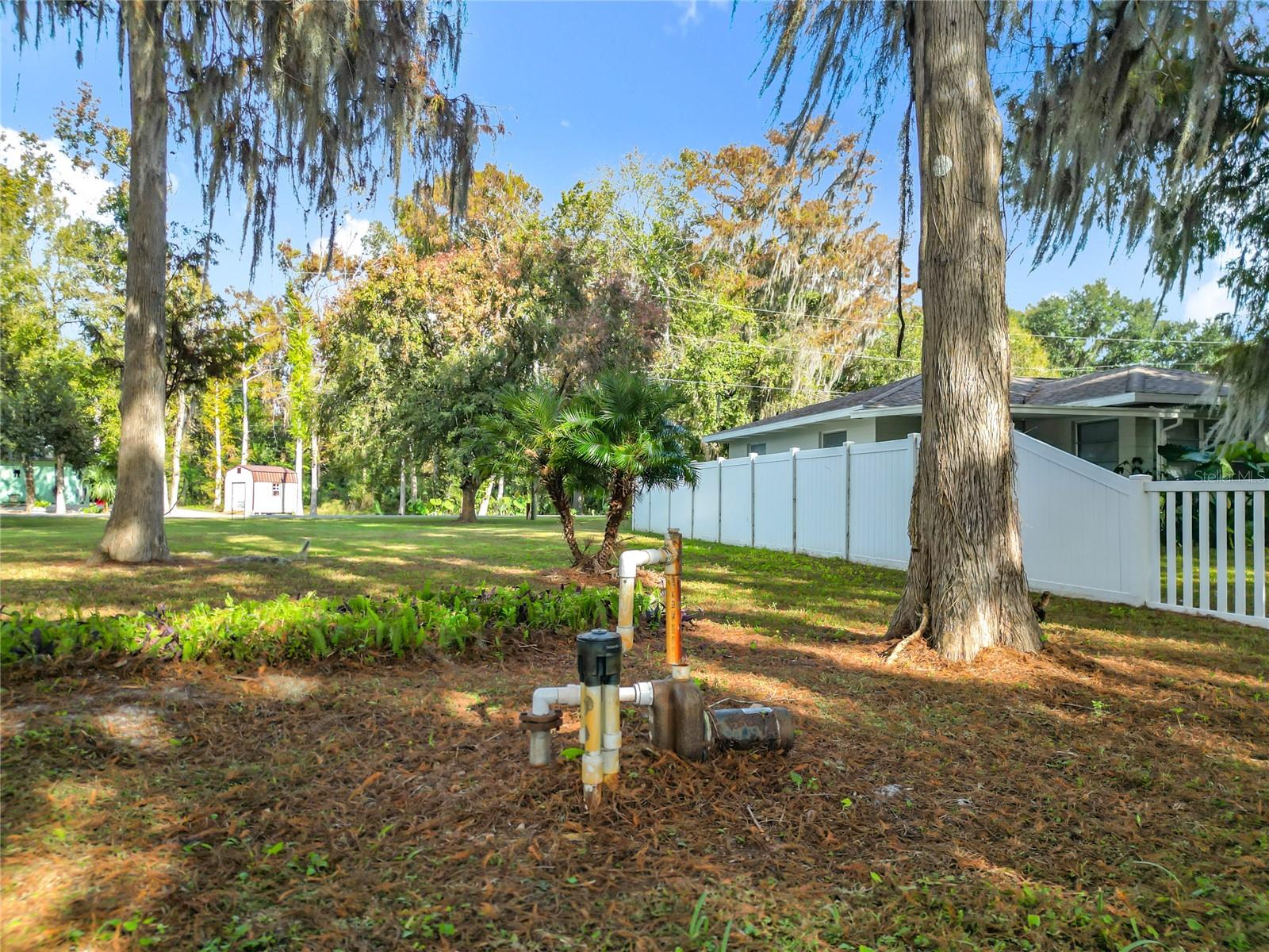 Image 9 of 38 For 7686 Crescent Loop