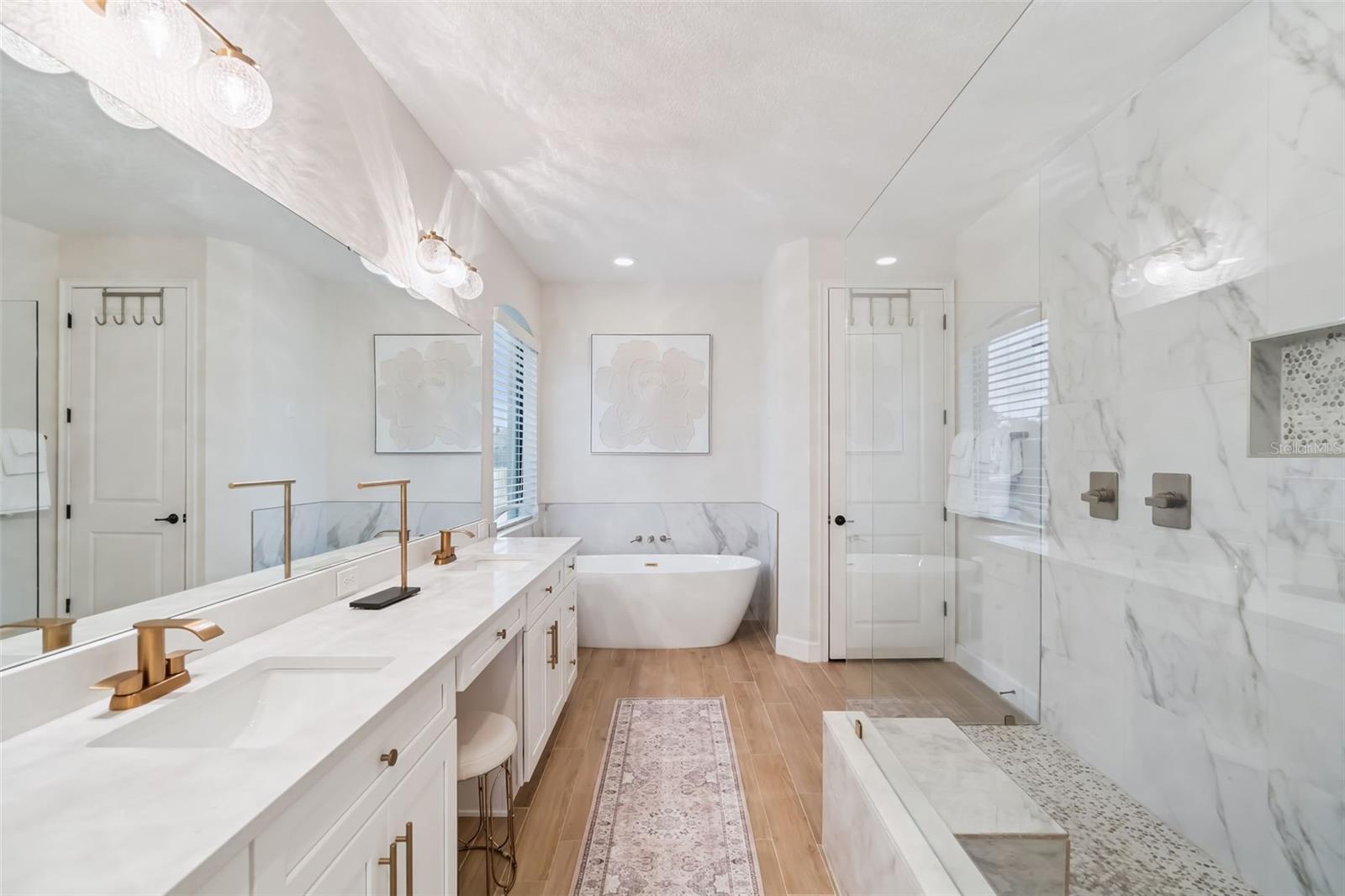 Image 13 of 24 For 5785 Saybrook Circle