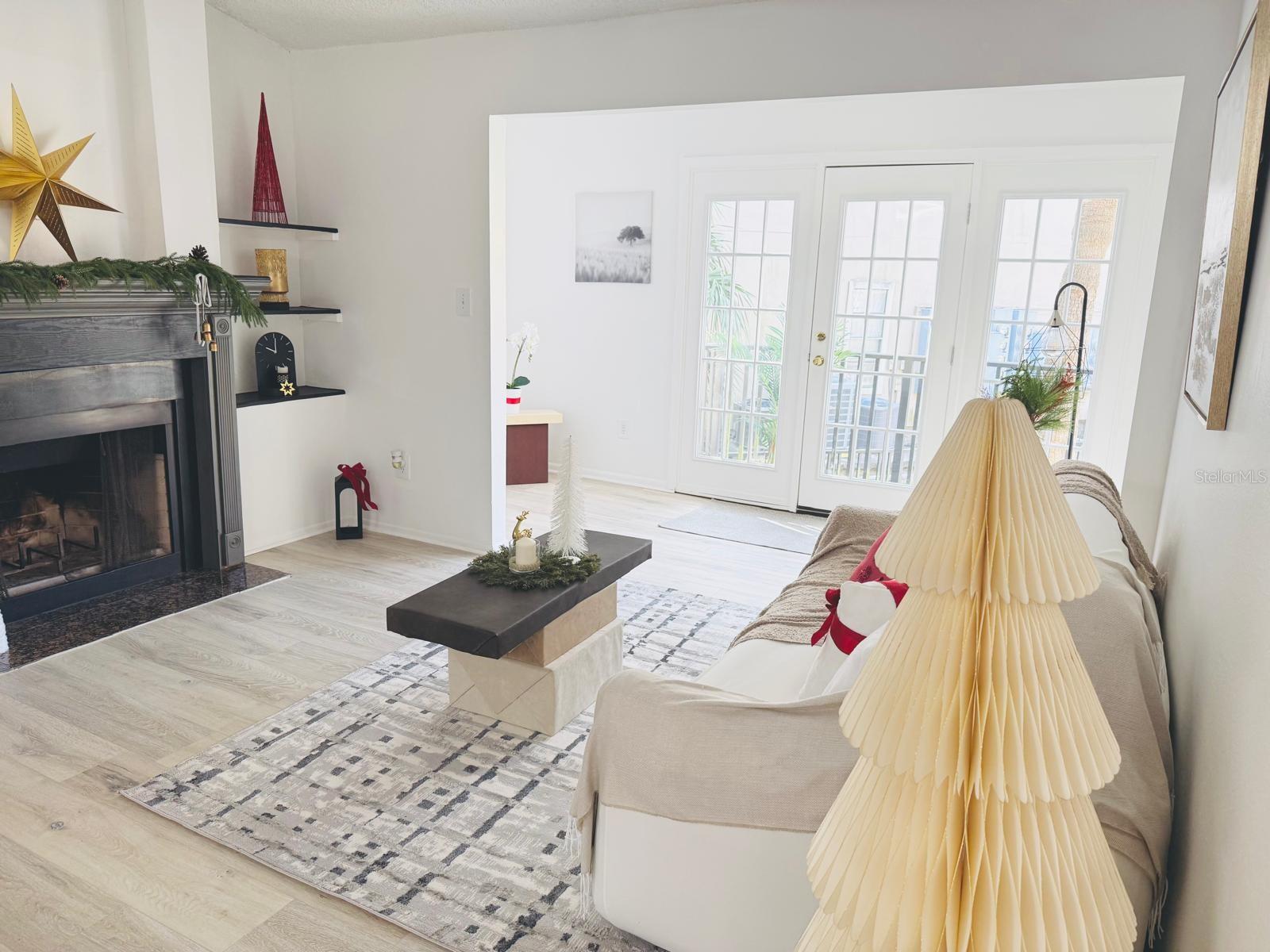 Image 38 of 58 For 216 Afton Square 202