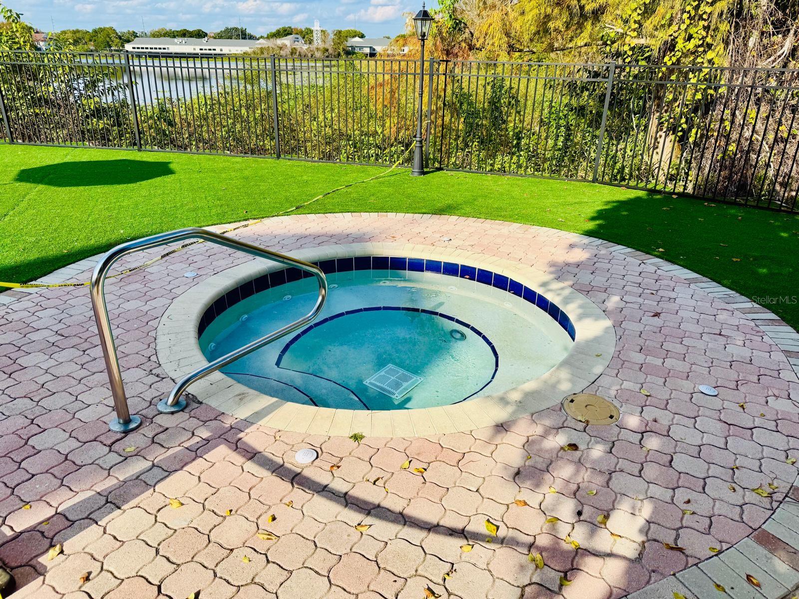 Image 46 of 58 For 216 Afton Square 202