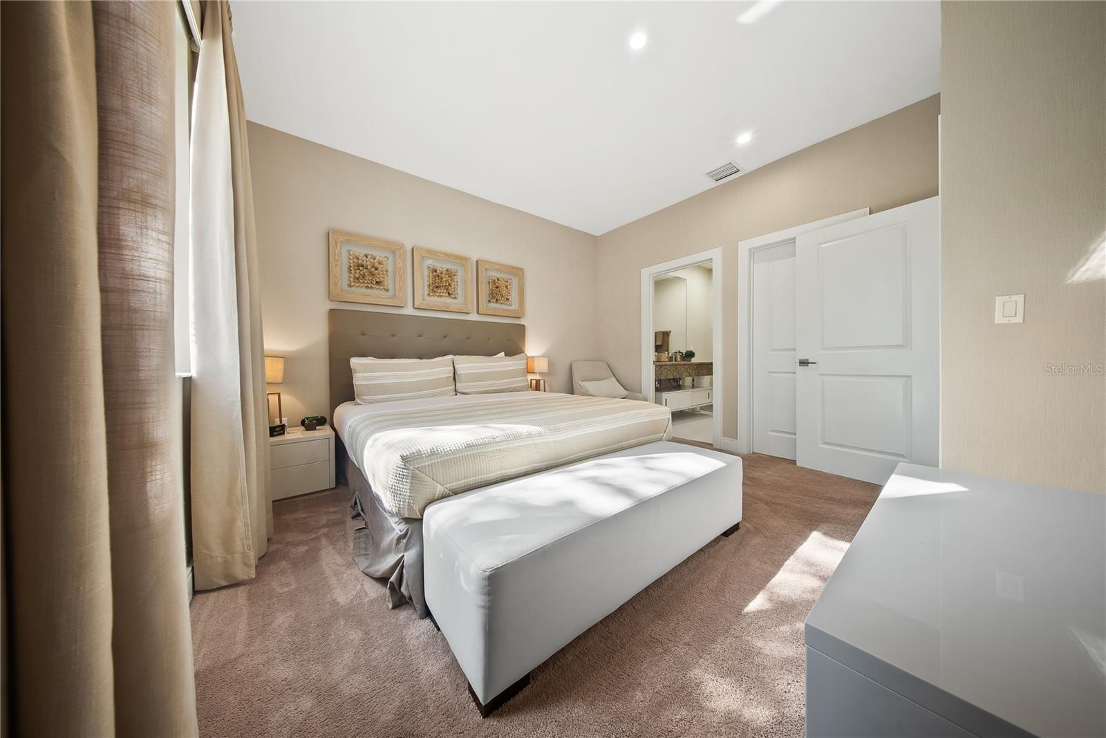 Image 15 of 58 For 3151 Brasilia Avenue