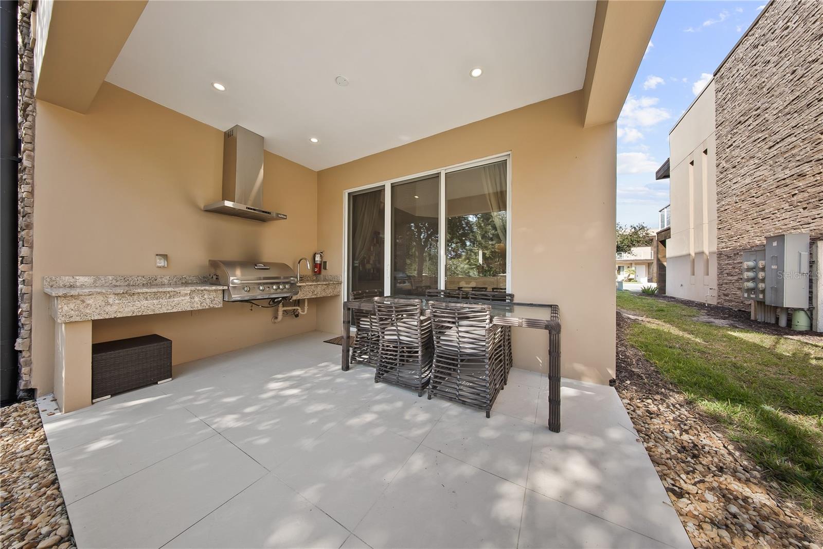 Image 18 of 58 For 3151 Brasilia Avenue