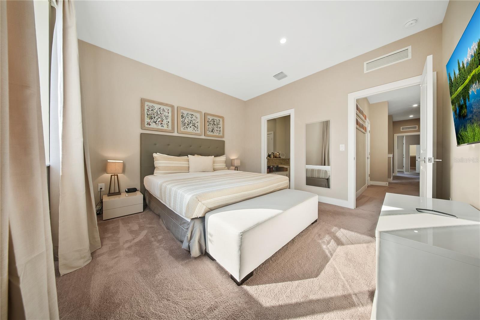 Image 24 of 58 For 3151 Brasilia Avenue