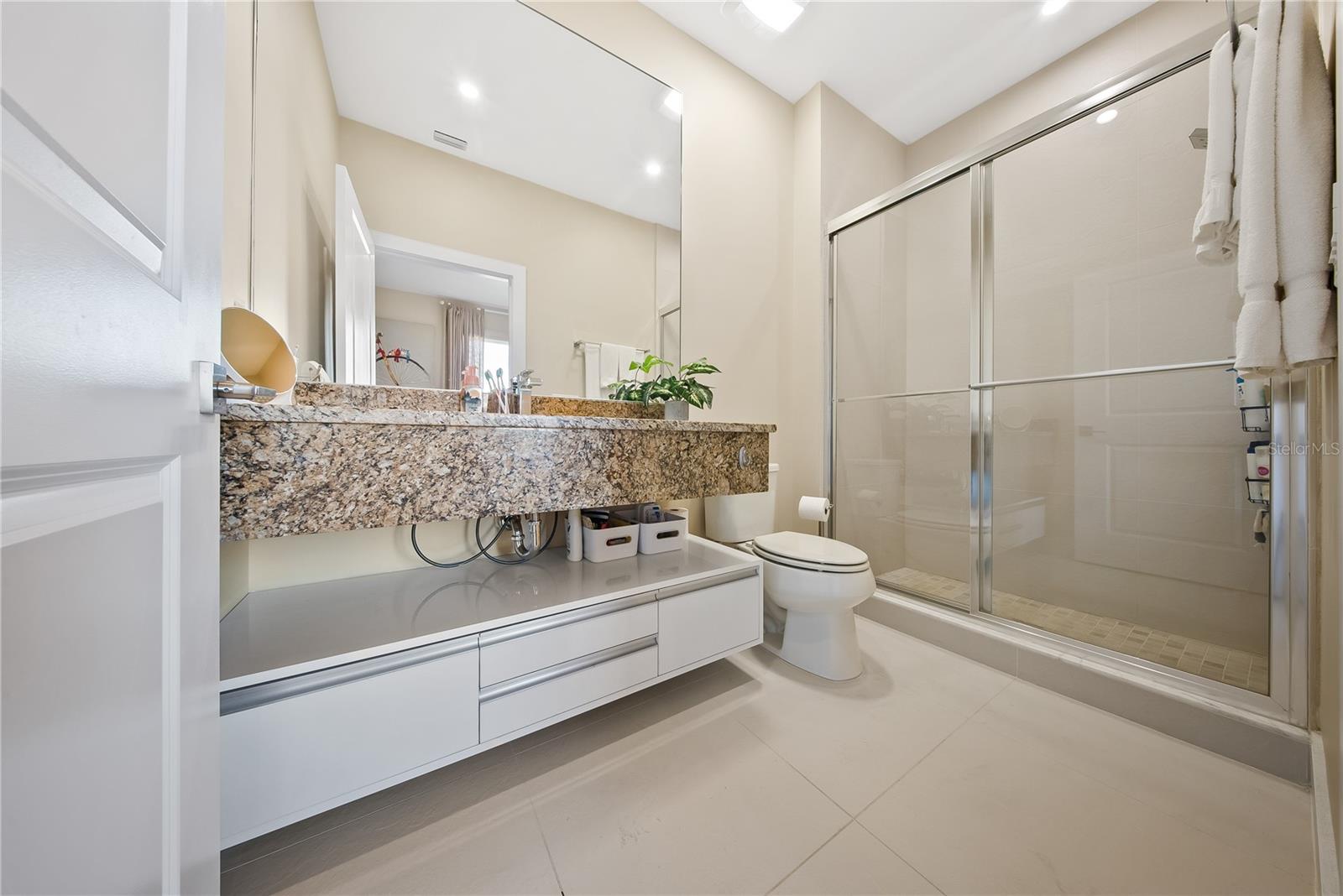 Image 37 of 58 For 3151 Brasilia Avenue