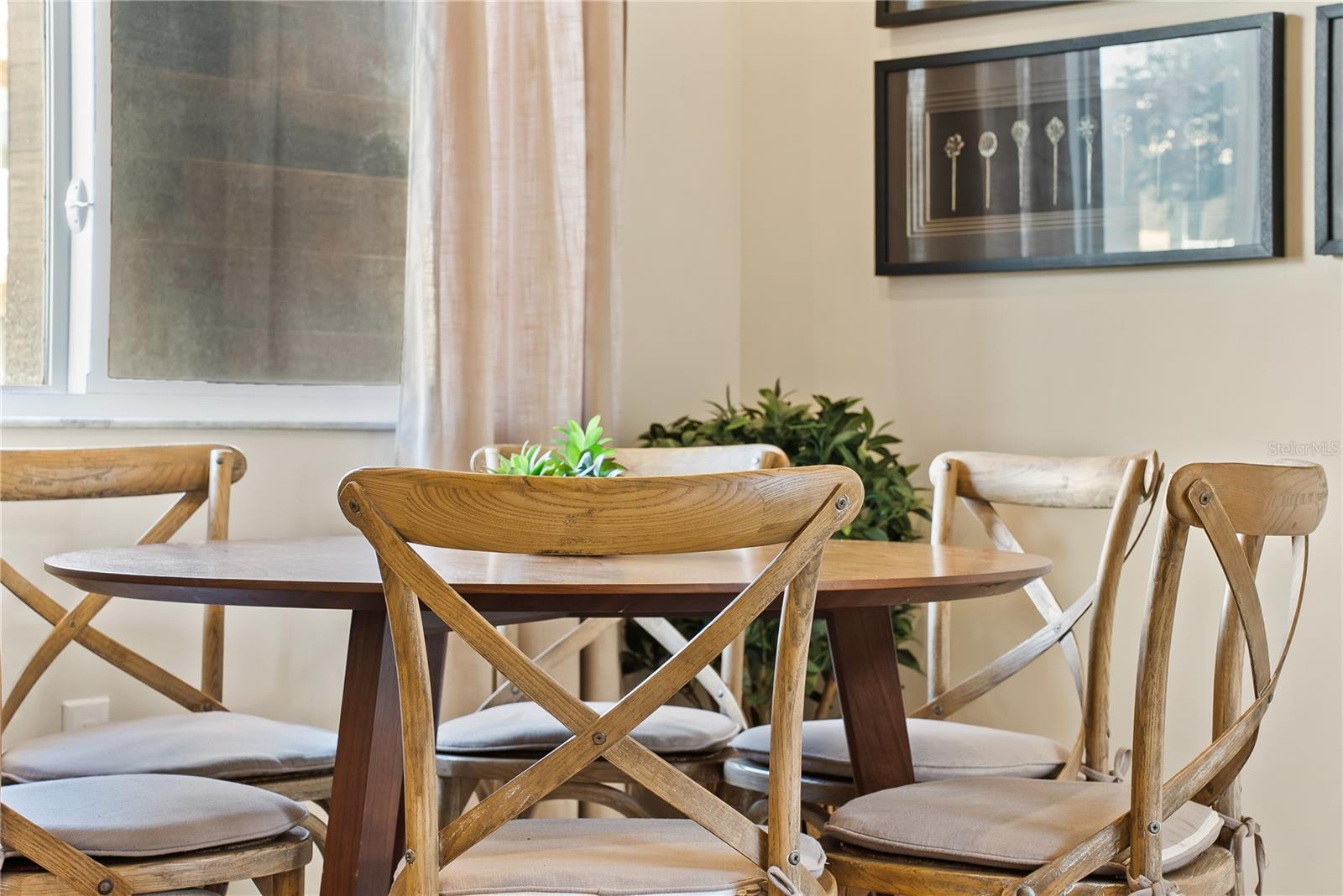 Image 38 of 58 For 3151 Brasilia Avenue