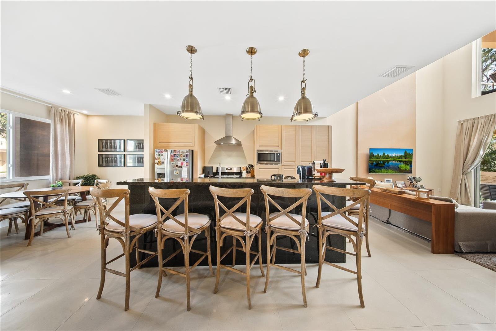 Image 6 of 58 For 3151 Brasilia Avenue