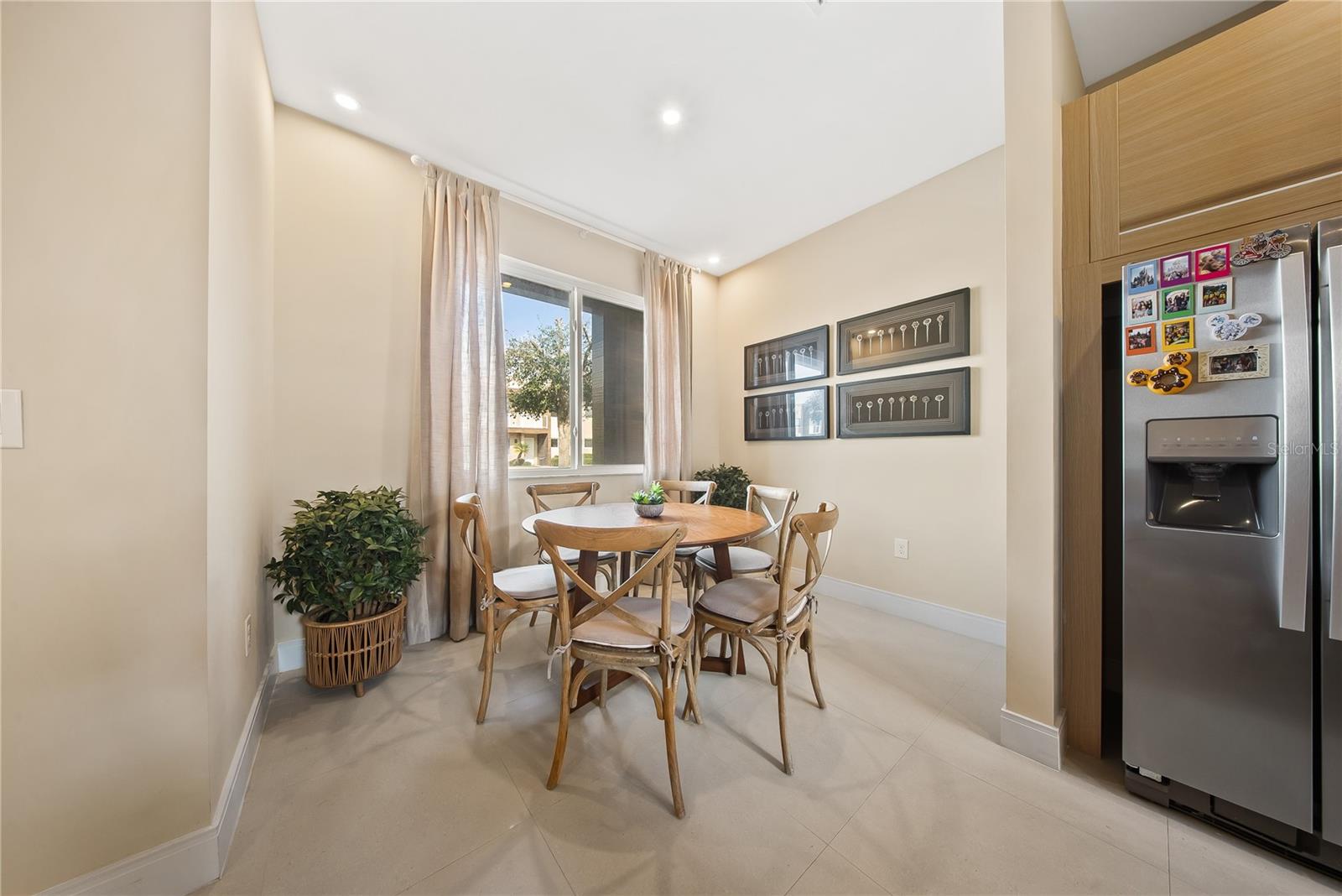 Image 8 of 58 For 3151 Brasilia Avenue