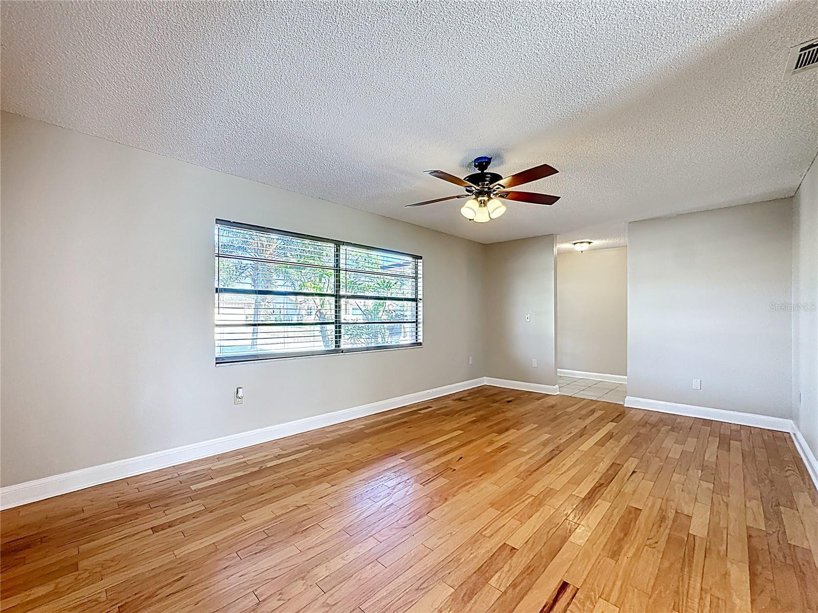 Image 12 of 59 For 226 Cottesmore Circle