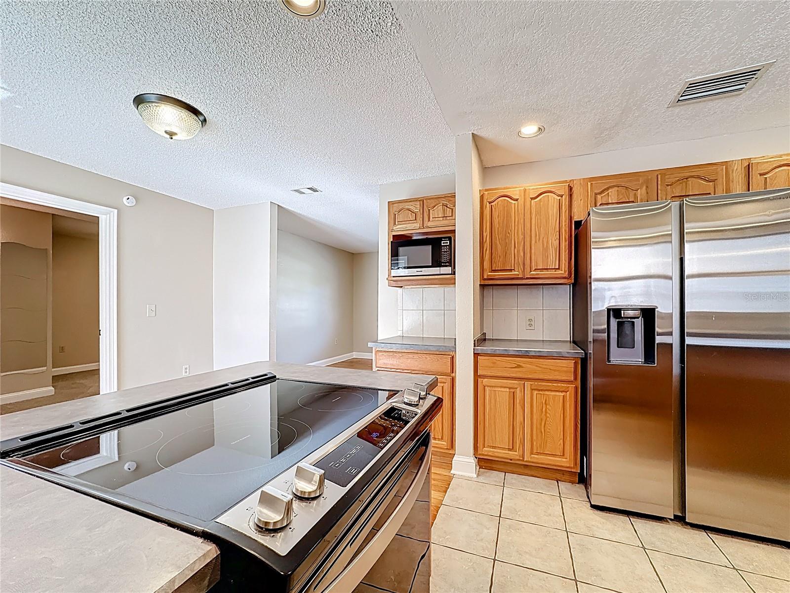 Image 17 of 59 For 226 Cottesmore Circle