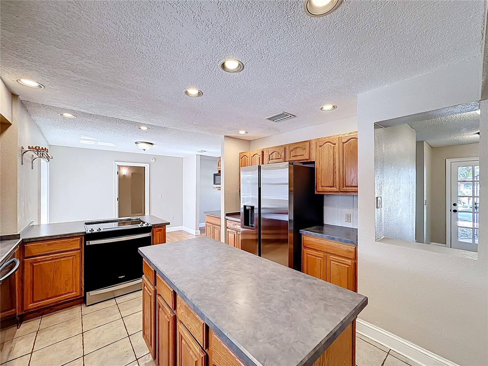 Image 19 of 59 For 226 Cottesmore Circle