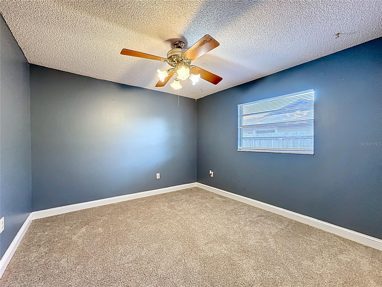 Image 38 of 59 For 226 Cottesmore Circle