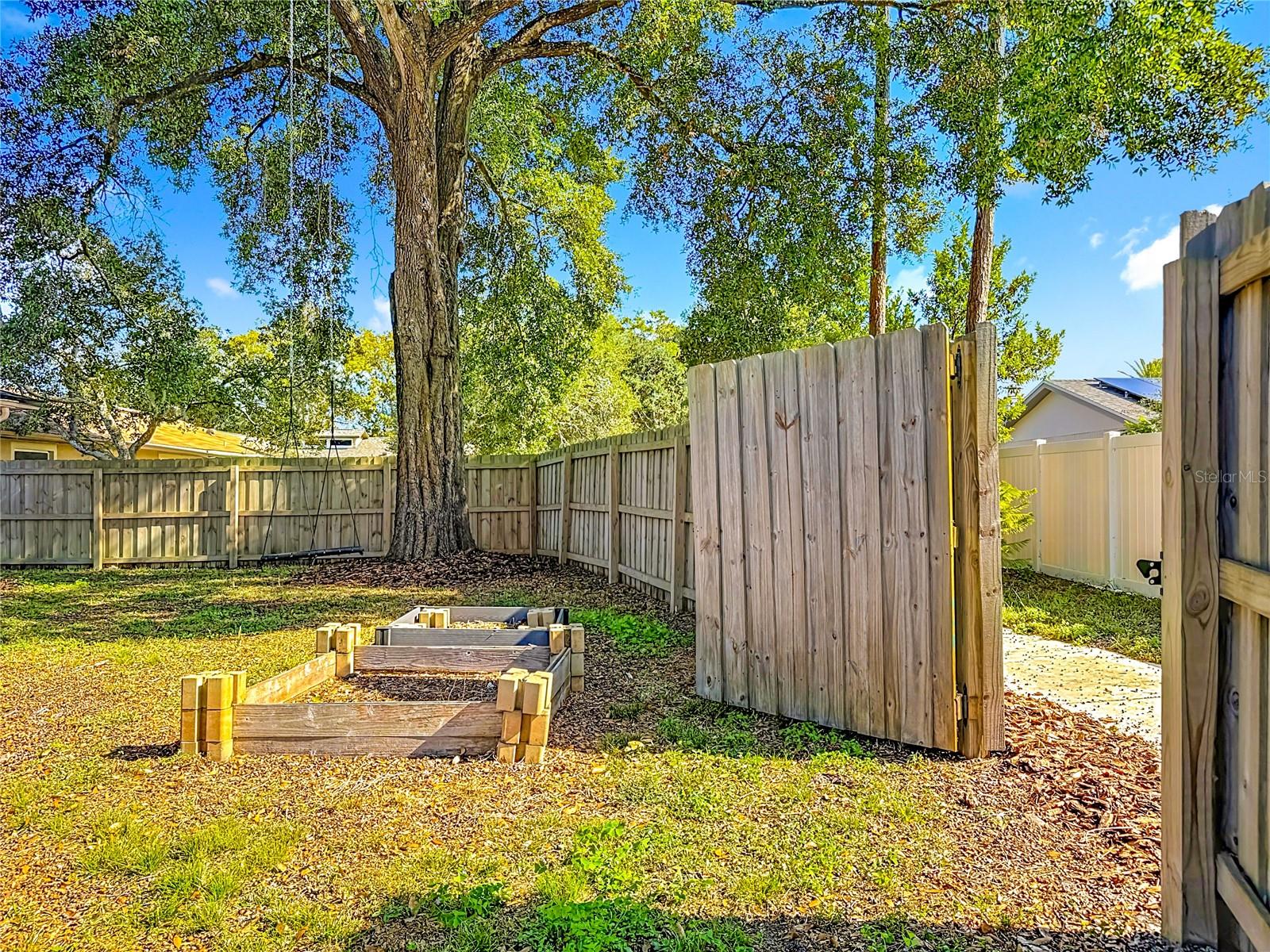 Image 49 of 59 For 226 Cottesmore Circle