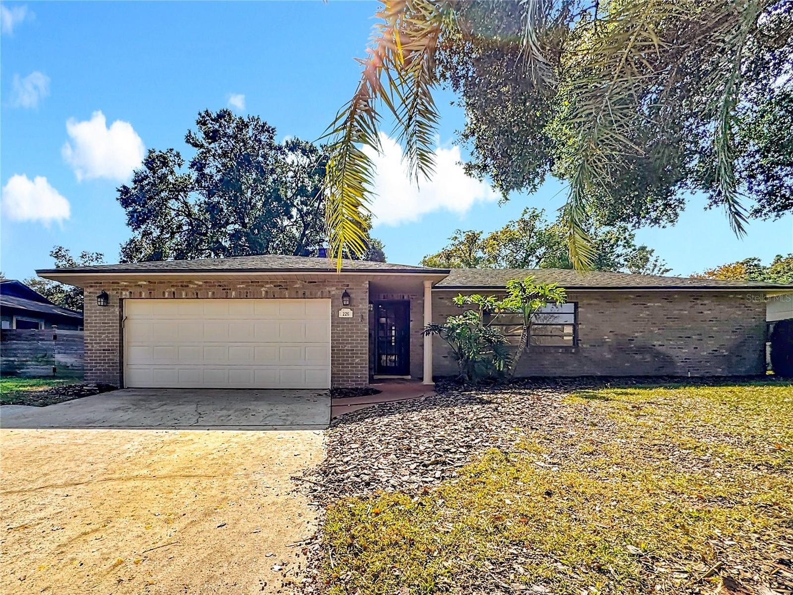 Image 5 of 59 For 226 Cottesmore Circle