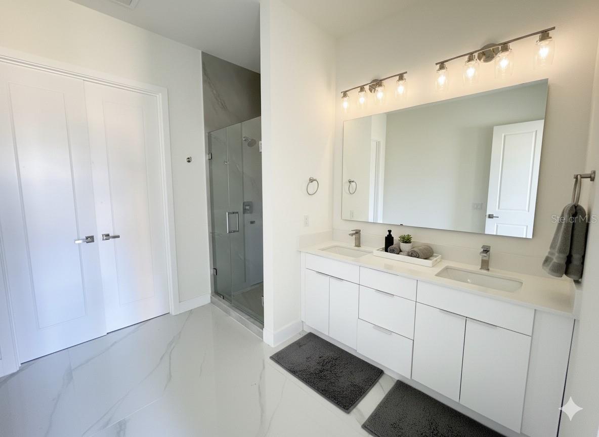 Image 6 of 16 For 2514 Music Lane