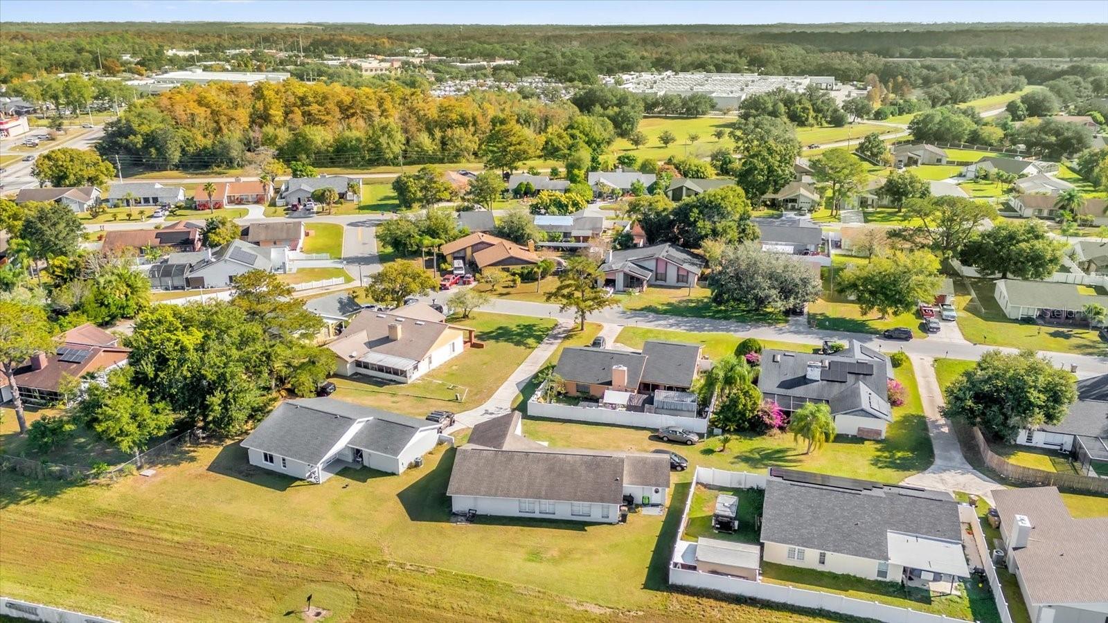 Image 31 of 32 For 812 E. Flag Lane