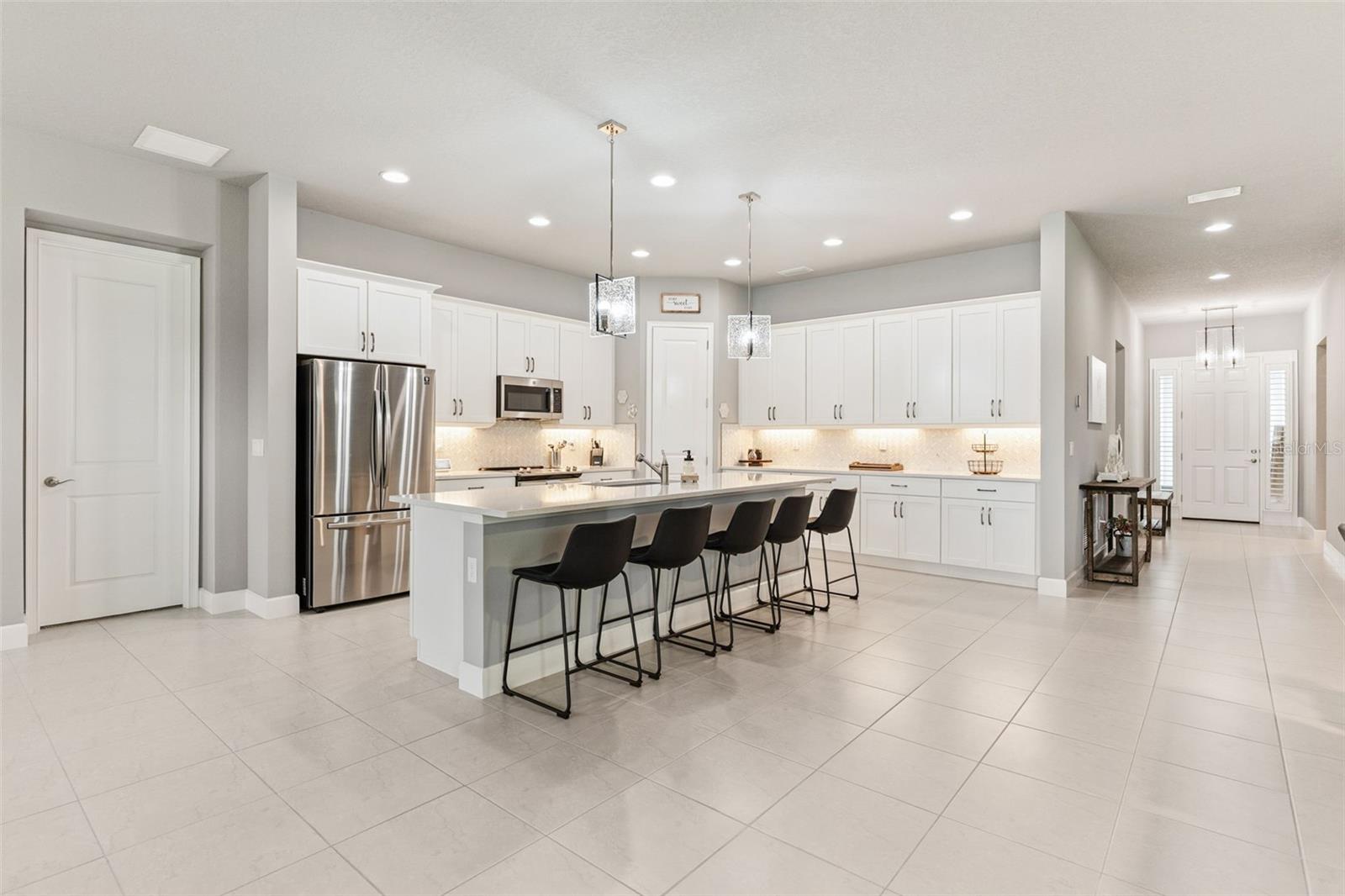 Image 14 of 45 For 569 Mosaic Boulevard