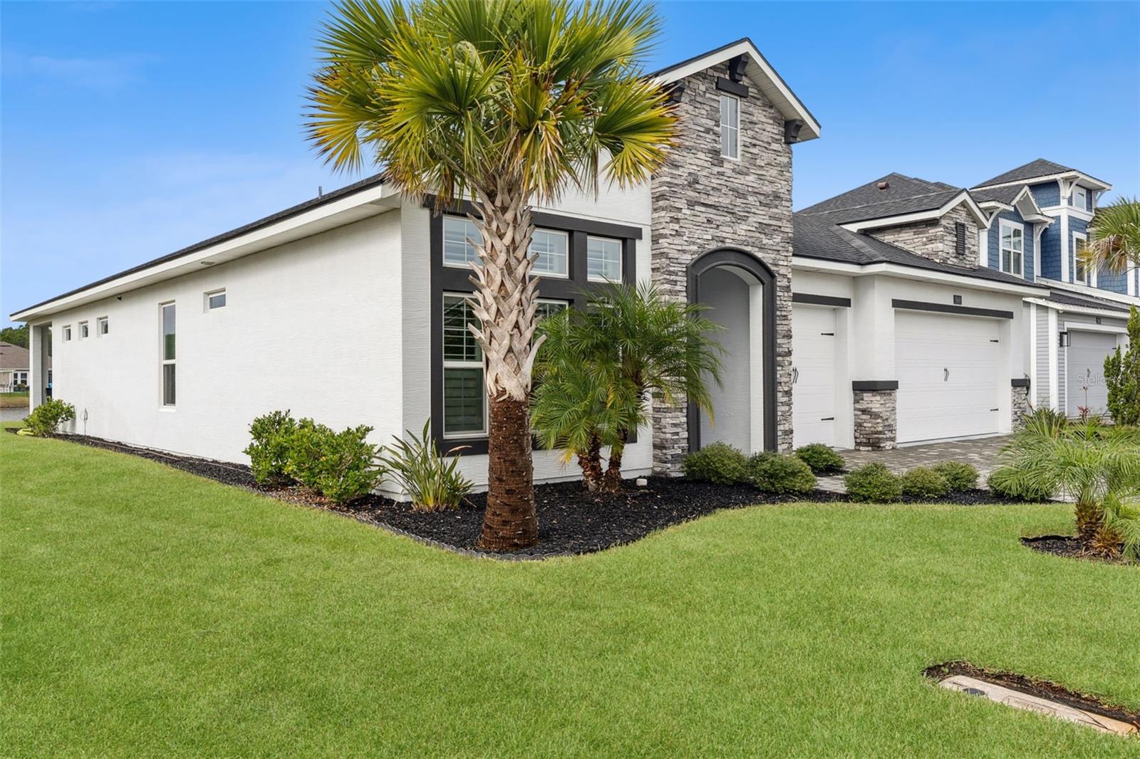 Image 35 of 45 For 569 Mosaic Boulevard