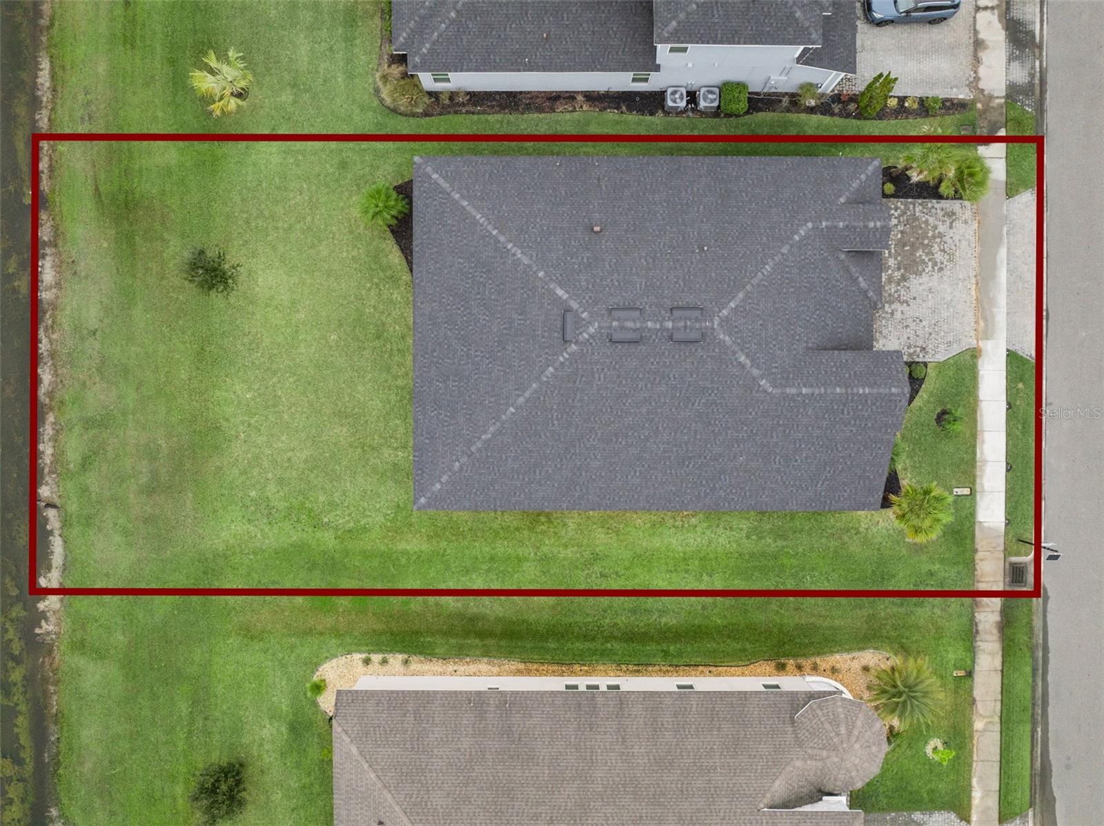 Image 44 of 45 For 569 Mosaic Boulevard