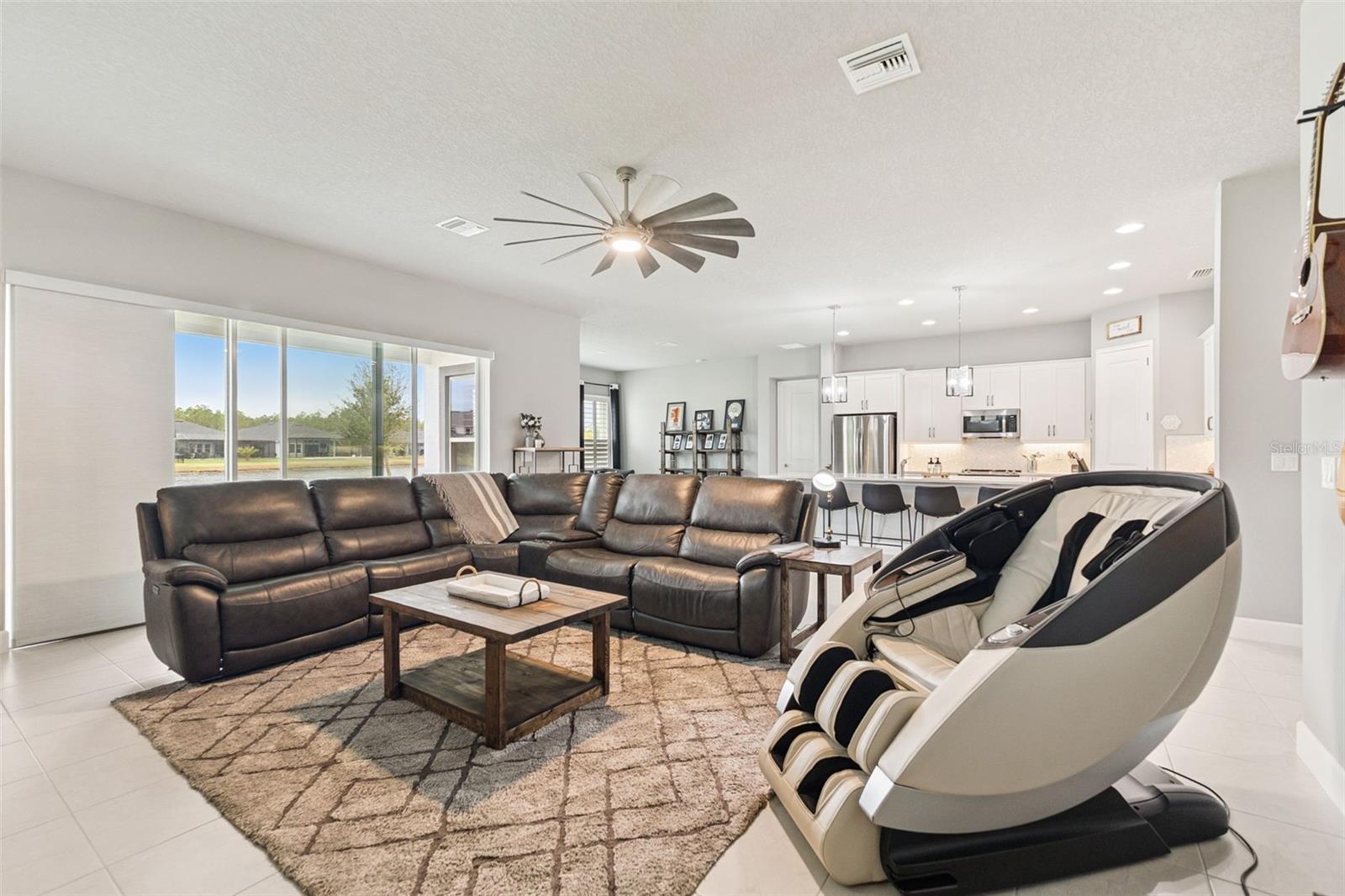 Image 7 of 45 For 569 Mosaic Boulevard