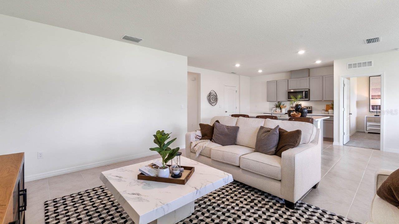 Image 21 of 40 For 8559 Cape Fox Cove