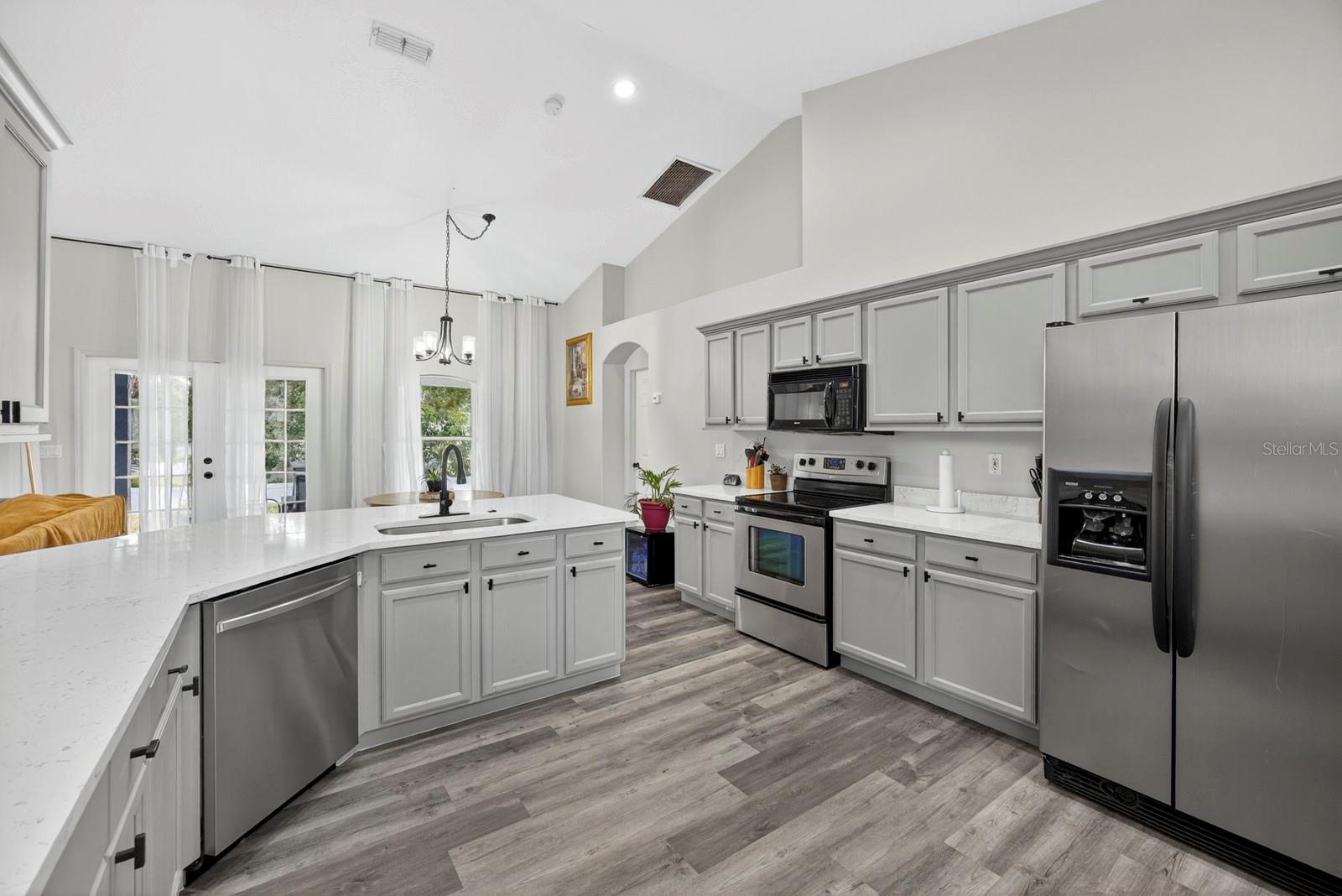 Image 11 of 37 For 2687 Pine Shadow Lane