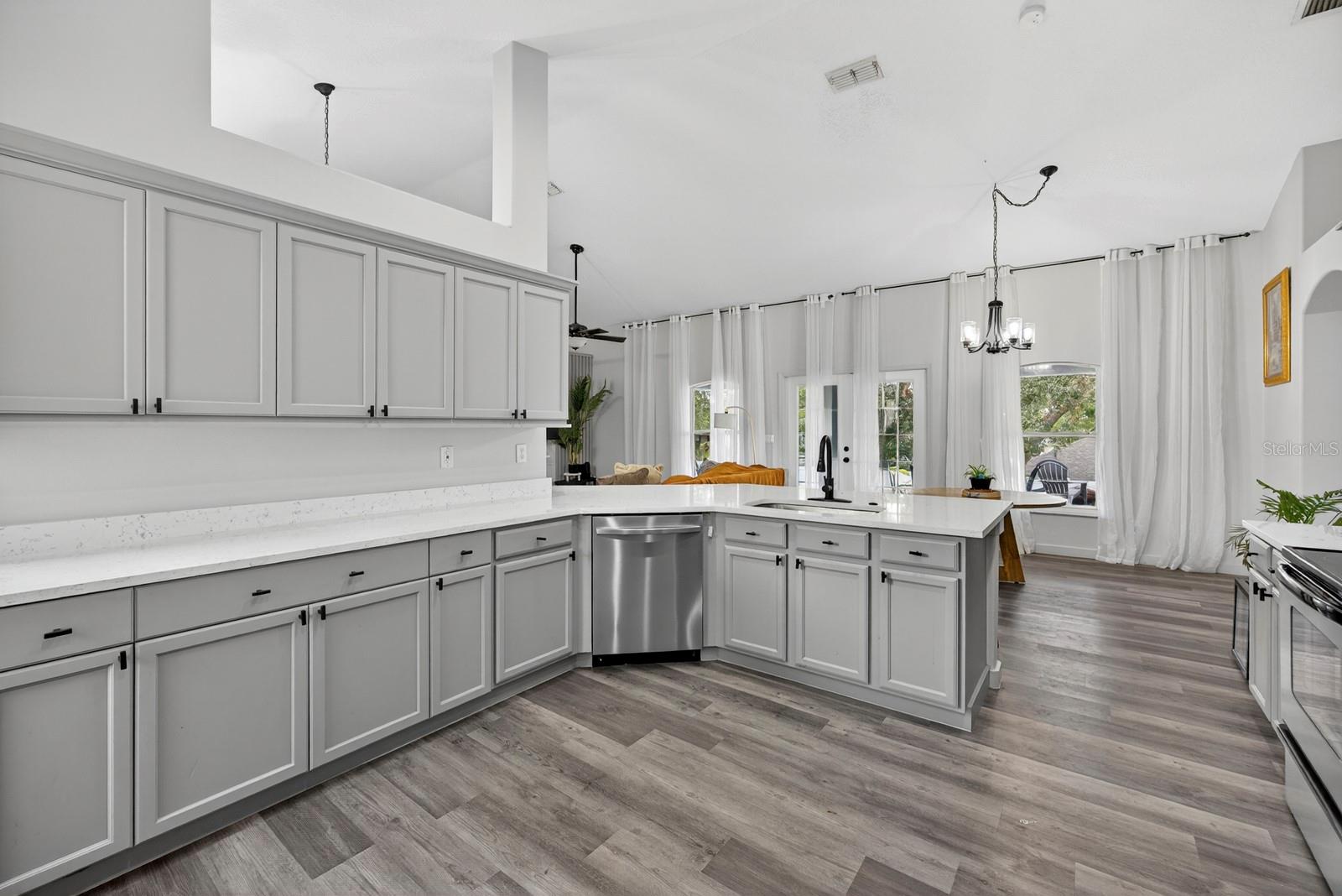 Image 12 of 37 For 2687 Pine Shadow Lane