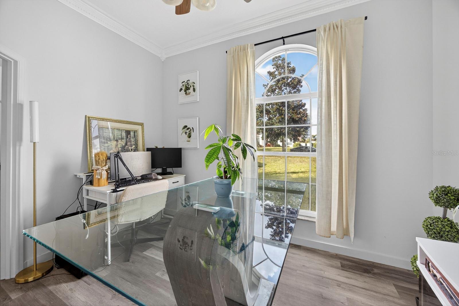 Image 15 of 37 For 2687 Pine Shadow Lane