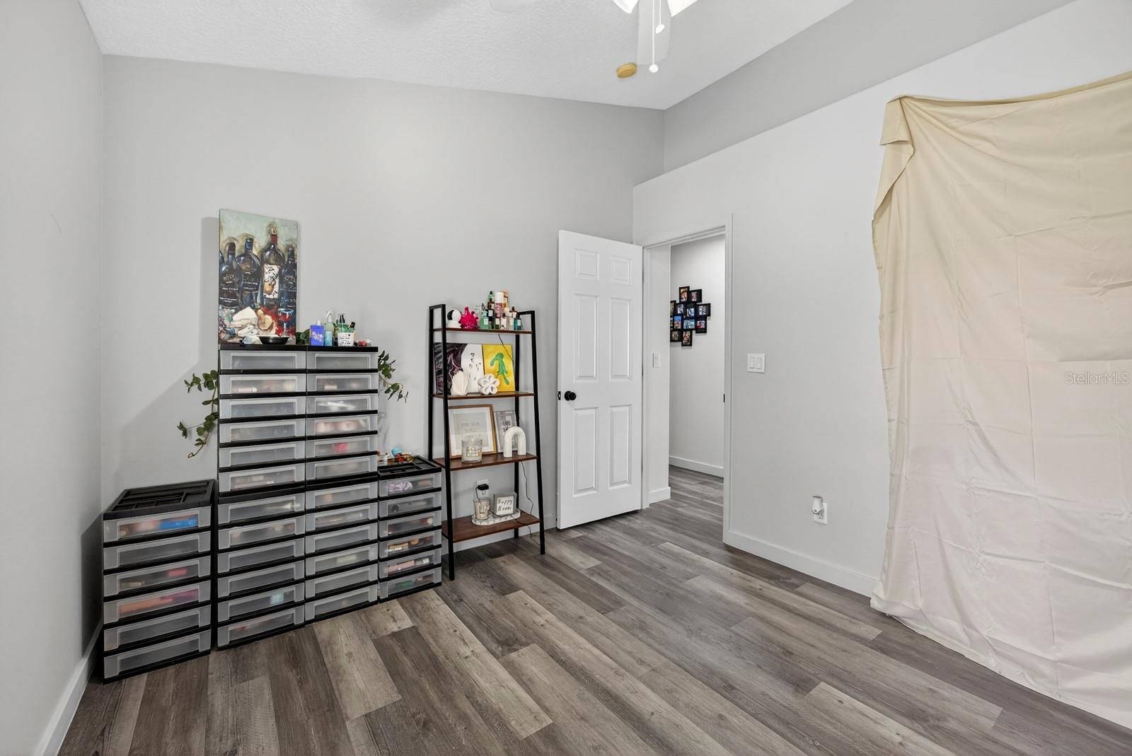 Image 17 of 37 For 2687 Pine Shadow Lane