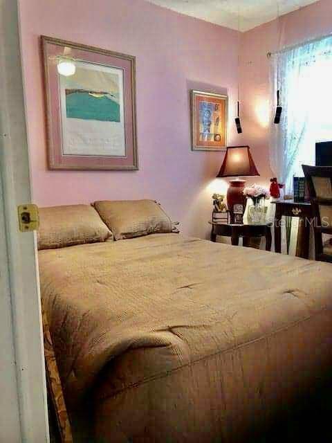 Image 6 of 7 For 5301 Wren Street