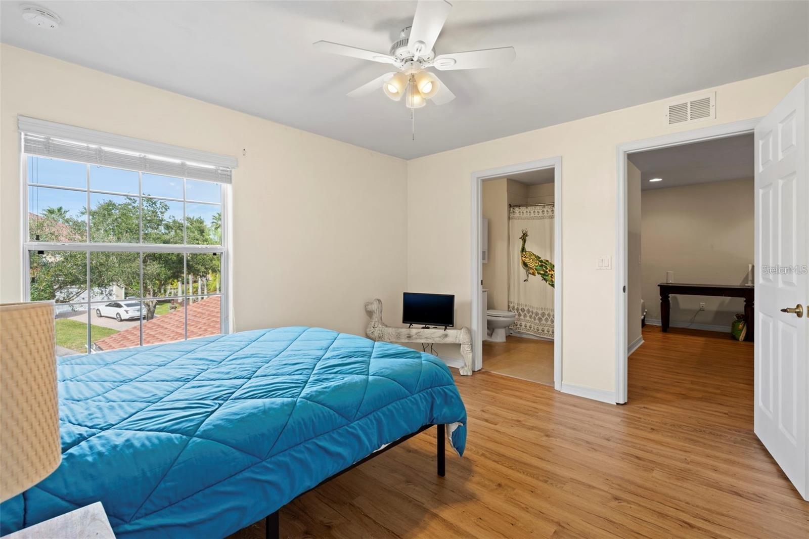 Image 18 of 24 For 3618 Casello Drive