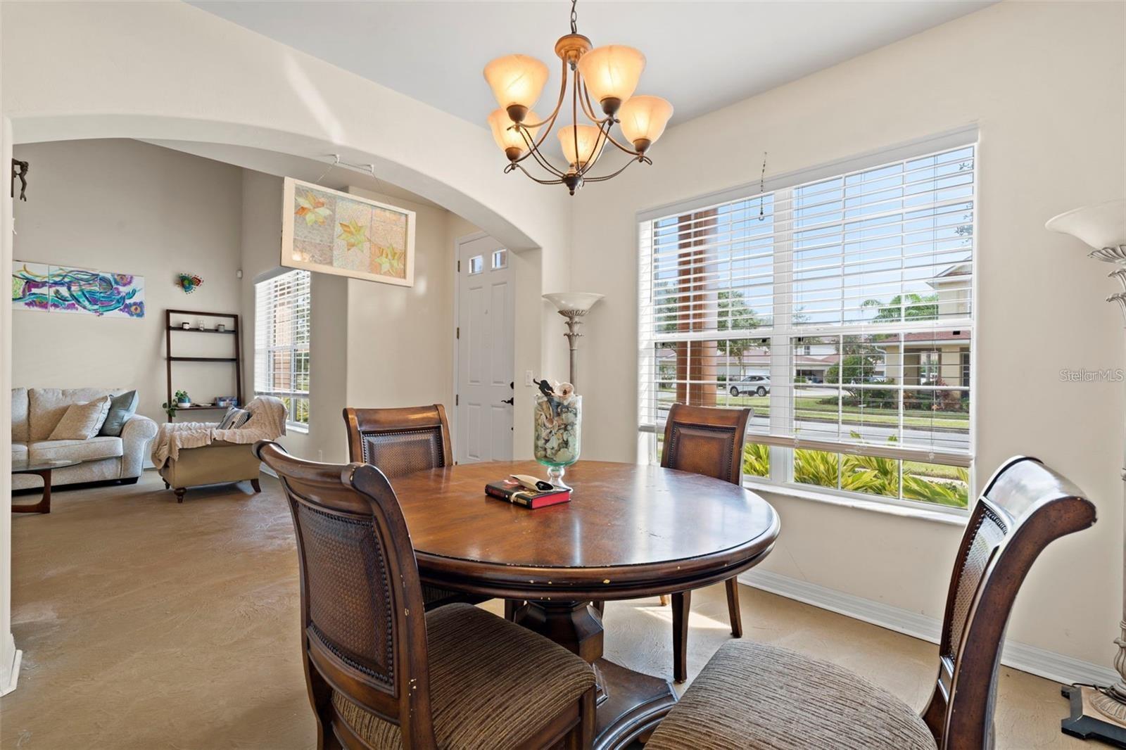 Image 4 of 24 For 3618 Casello Drive