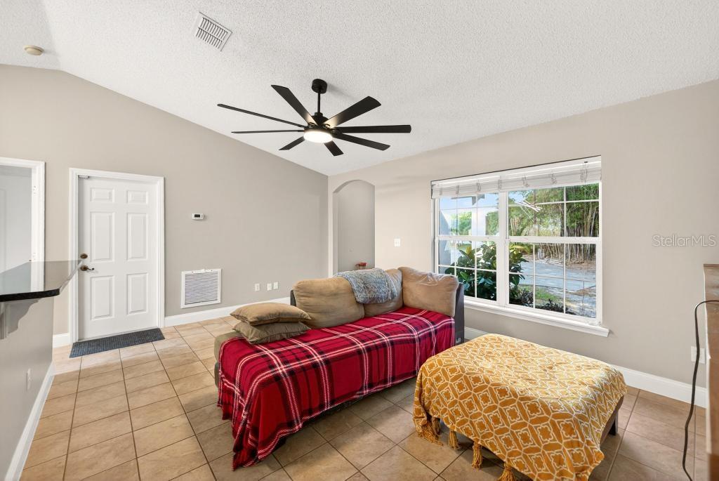 Image 19 of 70 For 3544 Domino Court