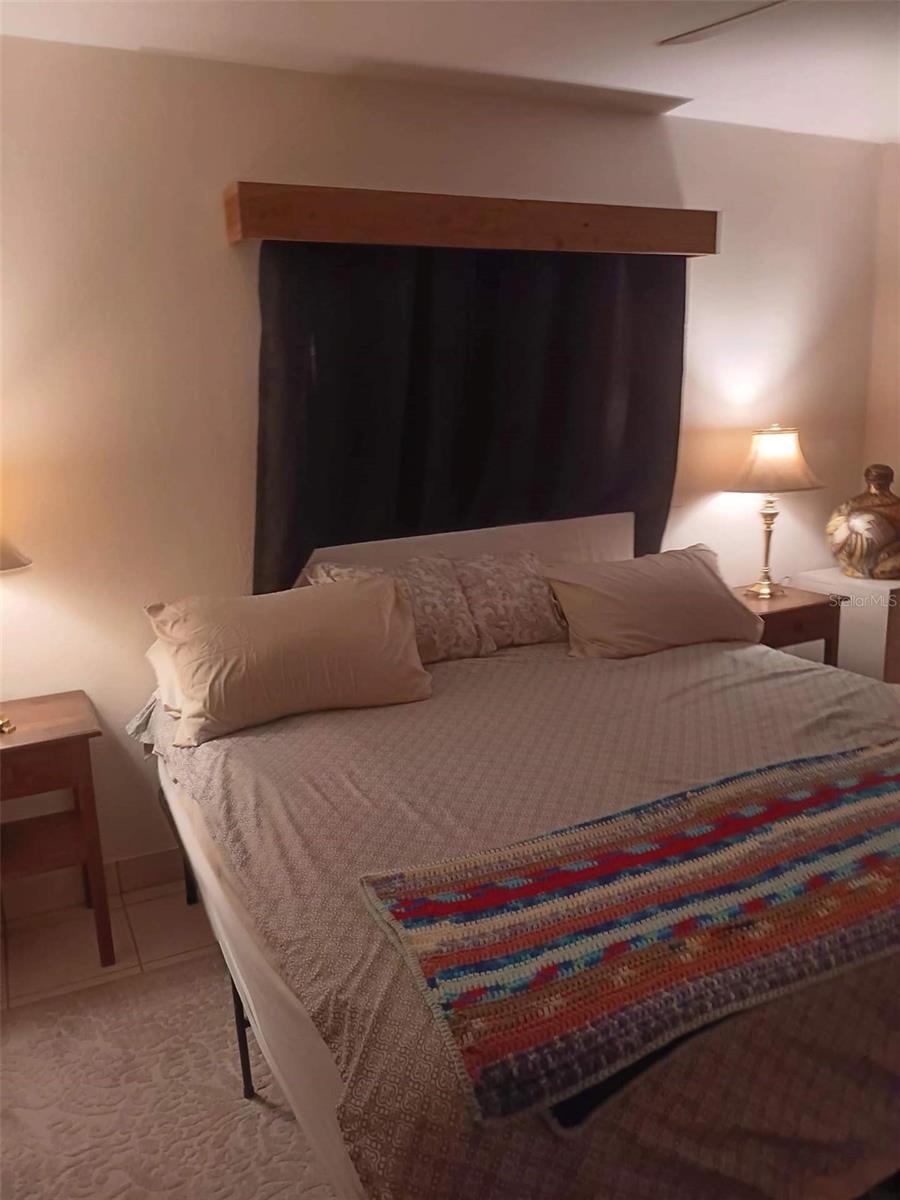 Image 33 of 48 For 4245 Edgewater Drive