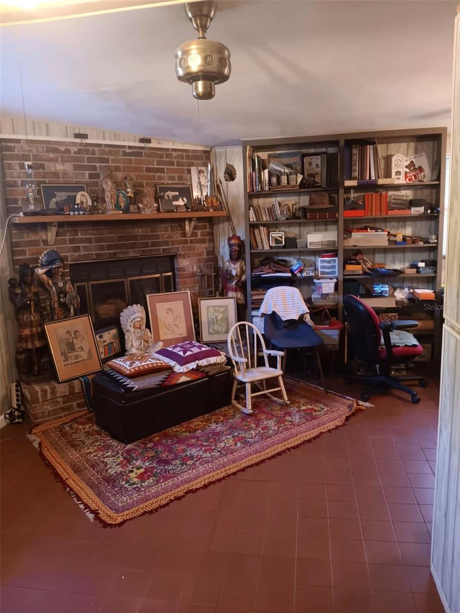 Image 6 of 48 For 4245 Edgewater Drive