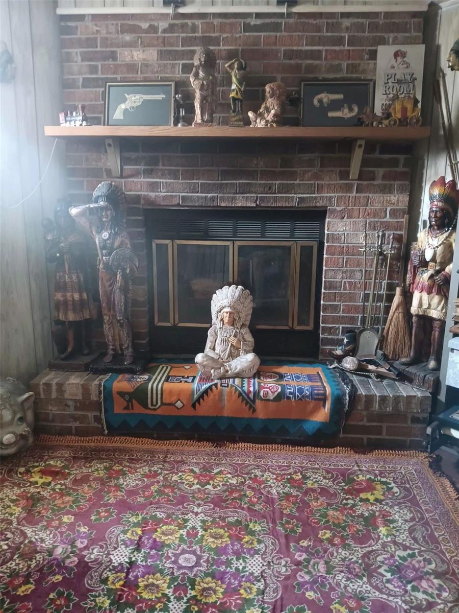 Image 9 of 48 For 4245 Edgewater Drive