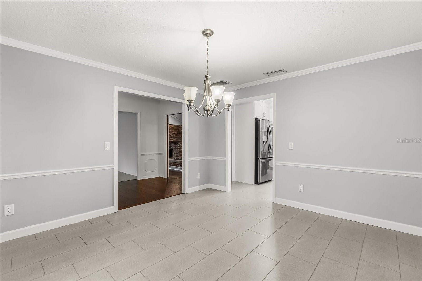 Image 12 of 54 For 110 Valley Circle