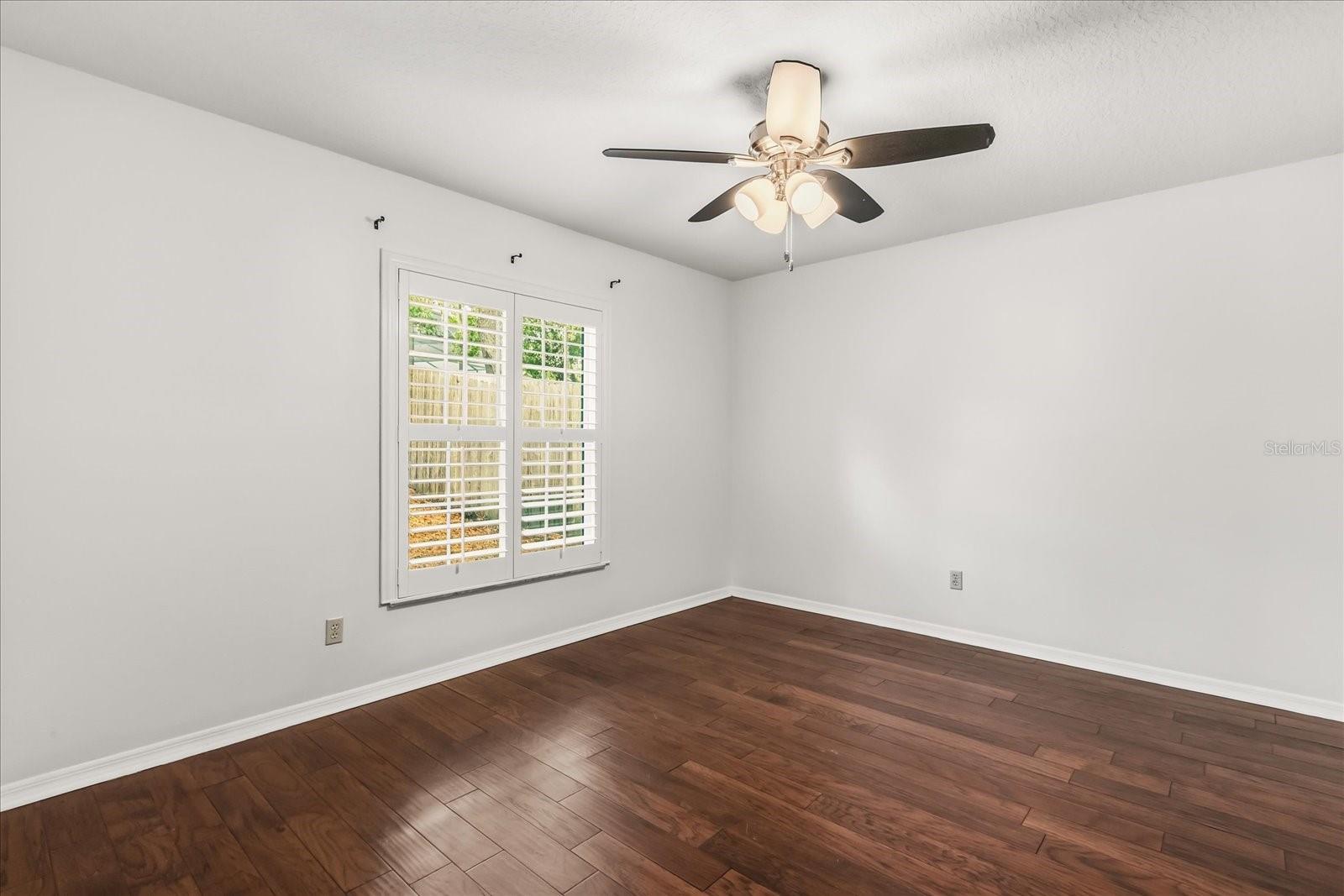 Image 24 of 54 For 110 Valley Circle