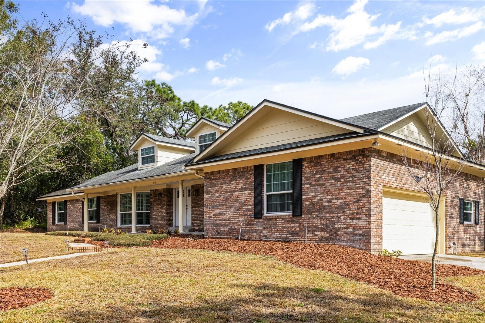 Image 3 of 54 For 110 Valley Circle